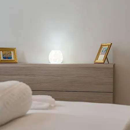 Juliet's Terrace On The River *