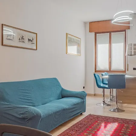 Juliet's Terrace On The River *