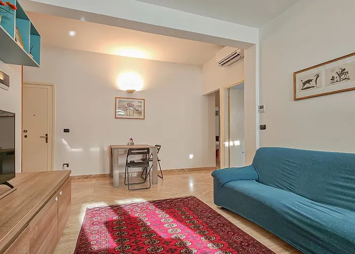 Juliet's Terrace On The River *